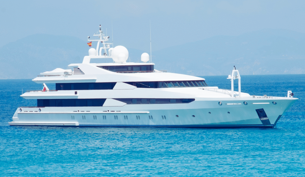 Yacht